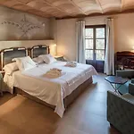 Aura Del 4*