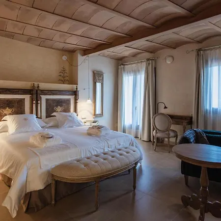 Aura Del Hotel 4*