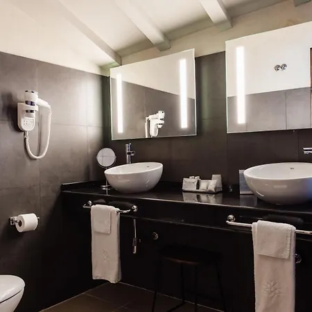 Aura Del Hotel 4*