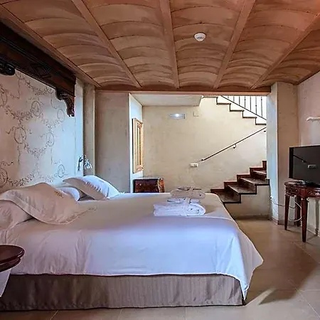 Aura Del Hotel 4*